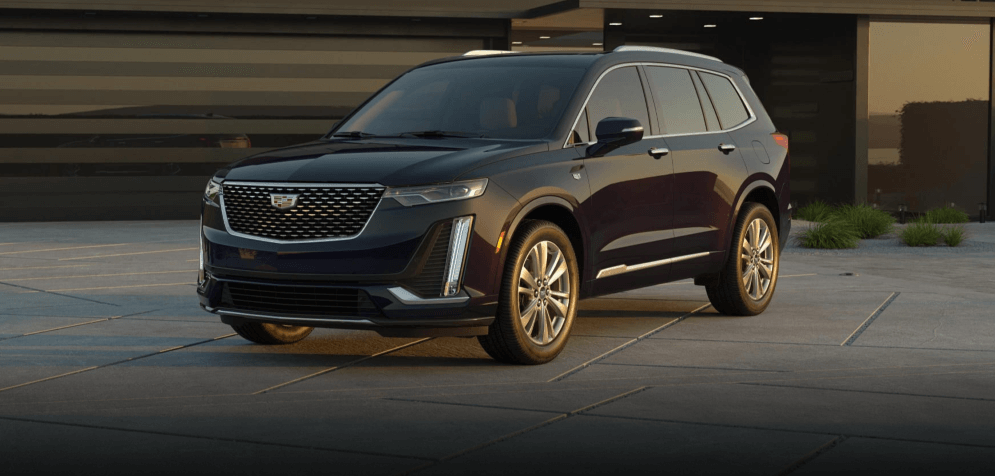 Black Cadillac XT6 luxury SUV for premium transportation in Cleveland, Ohio